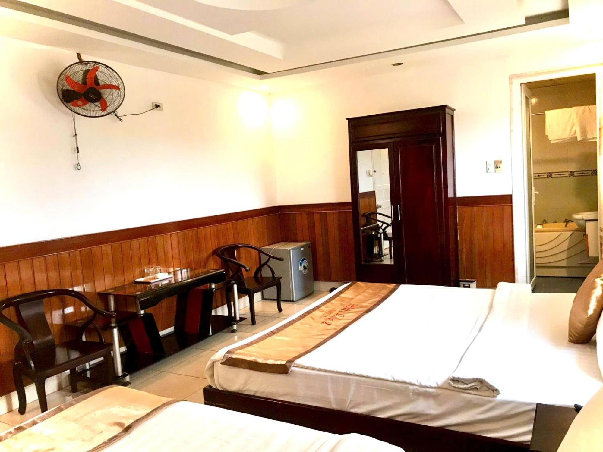 Duc Loc 2 Hotel Hue Zewnętrze zdjęcie
